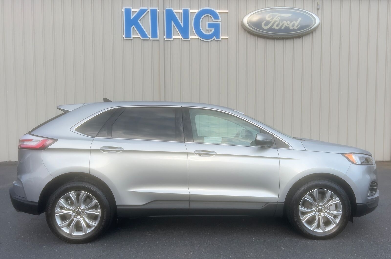 2024 FORD Edge