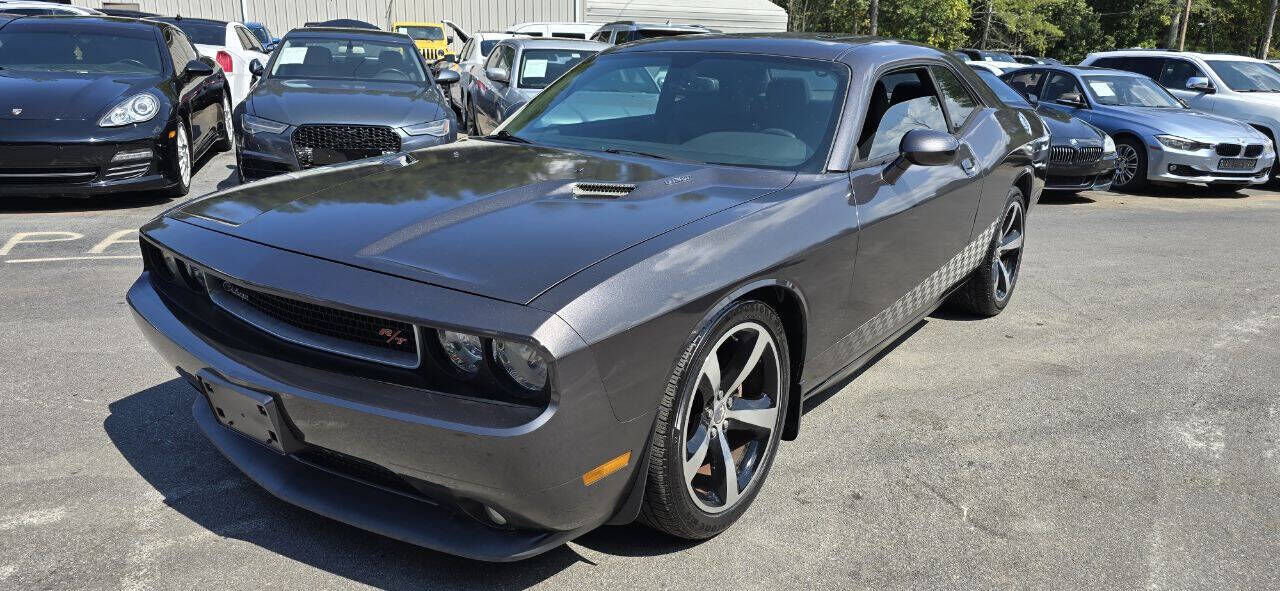 Dodge Challenger