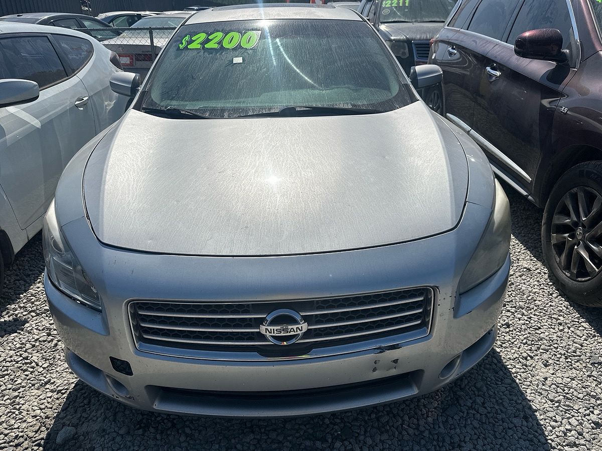 Nissan Maxima
