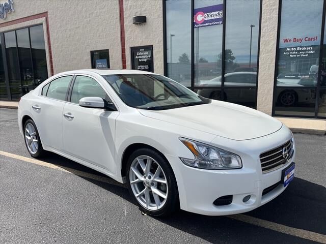 Nissan Maxima