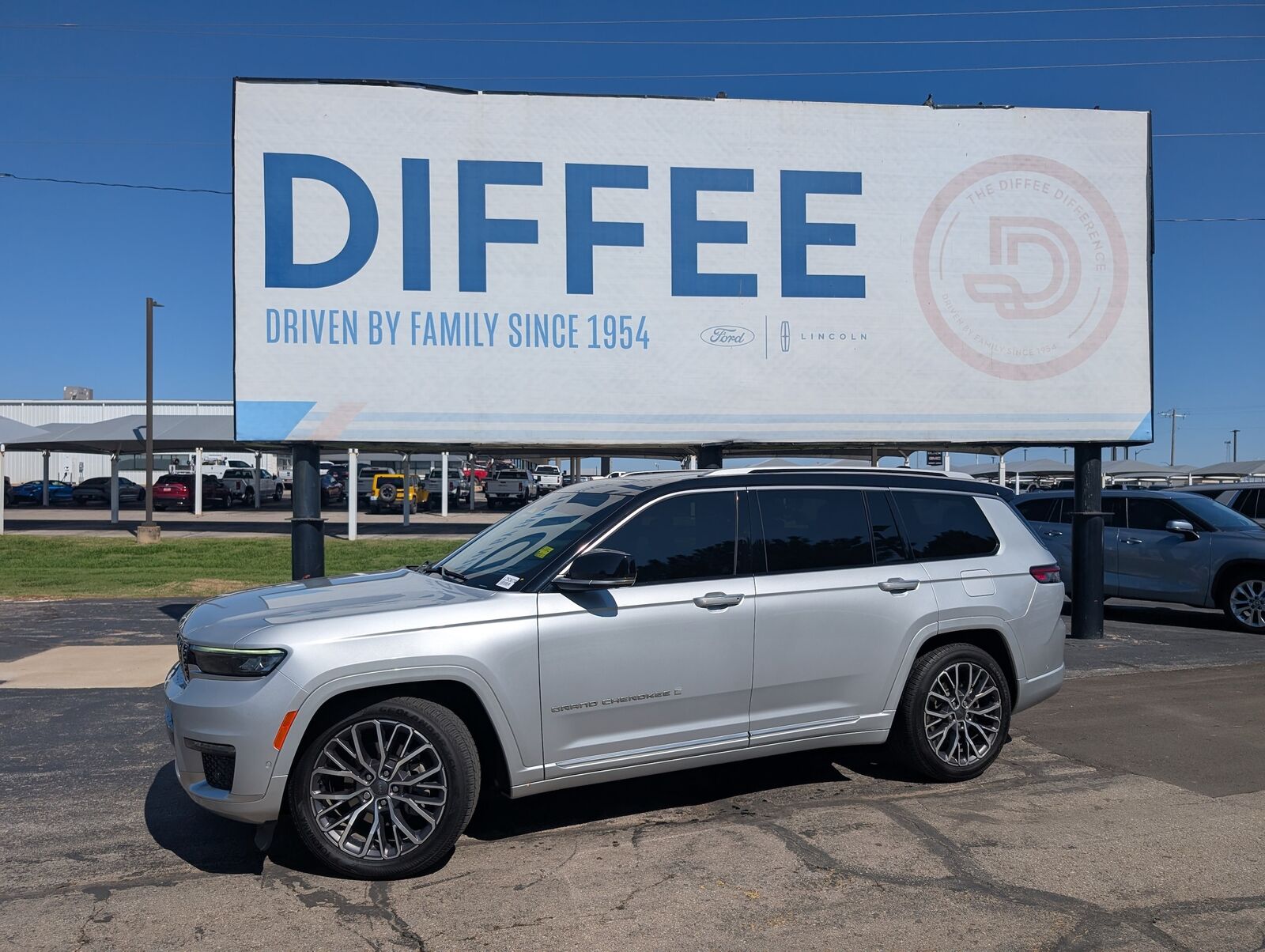 2022 JEEP Grand Cherokee