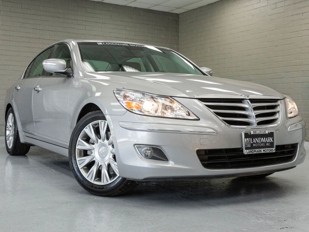 Hyundai Genesis