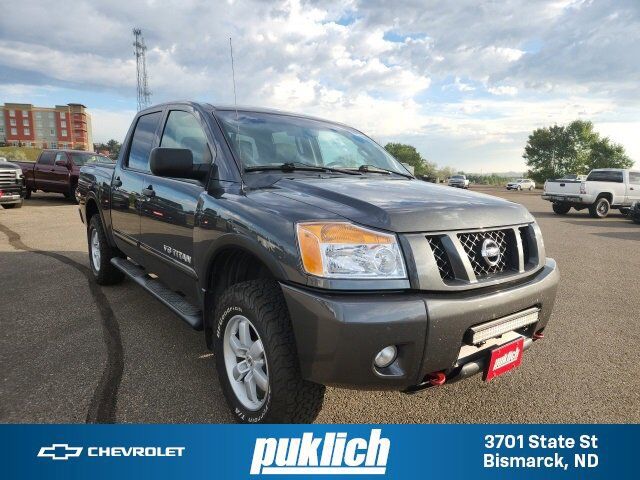 Nissan Titan