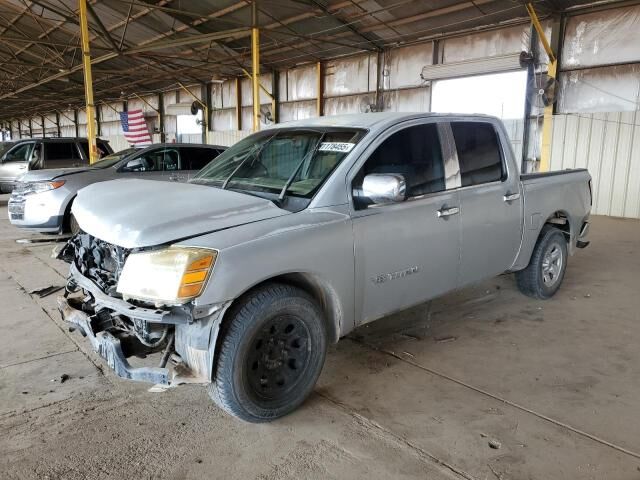 Nissan Titan