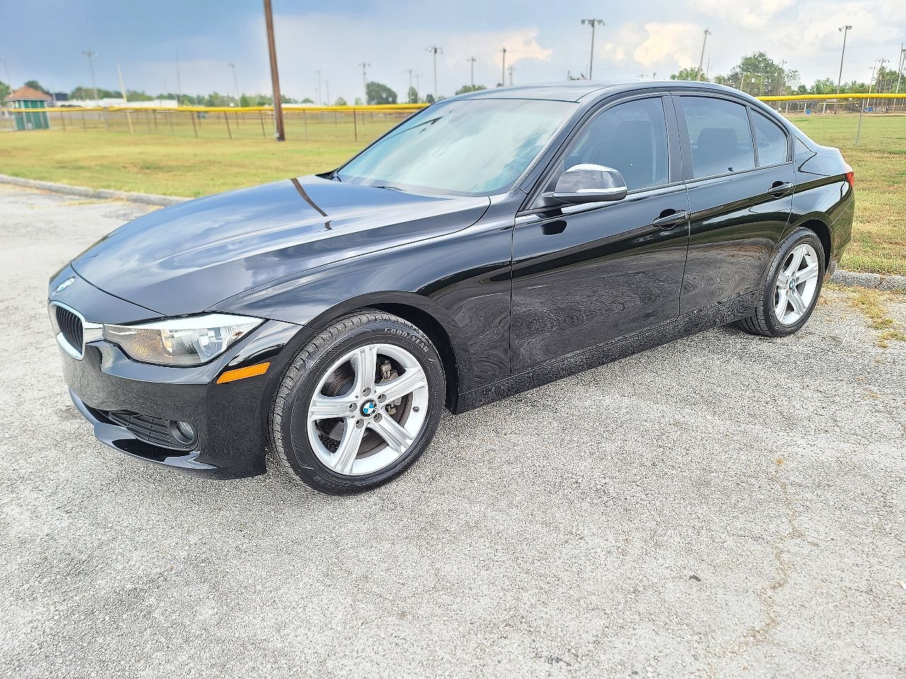BMW 320i