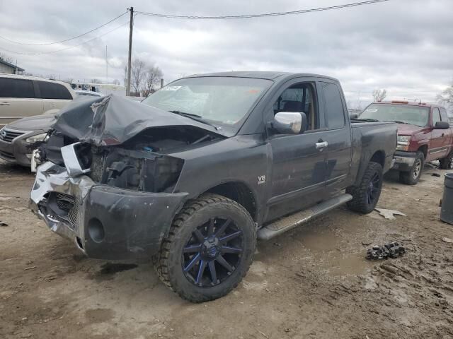Nissan Titan