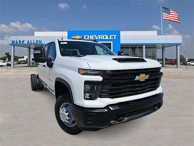 2026 CHEVROLET Silverado HD