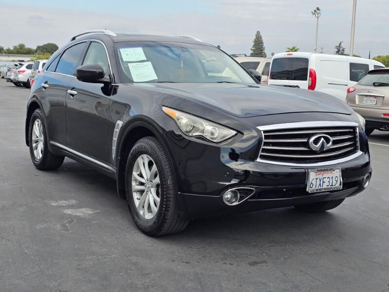 Infiniti FX35