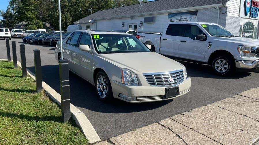 Cadillac DTS
