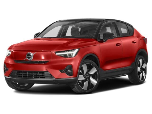 2023 VOLVO C40