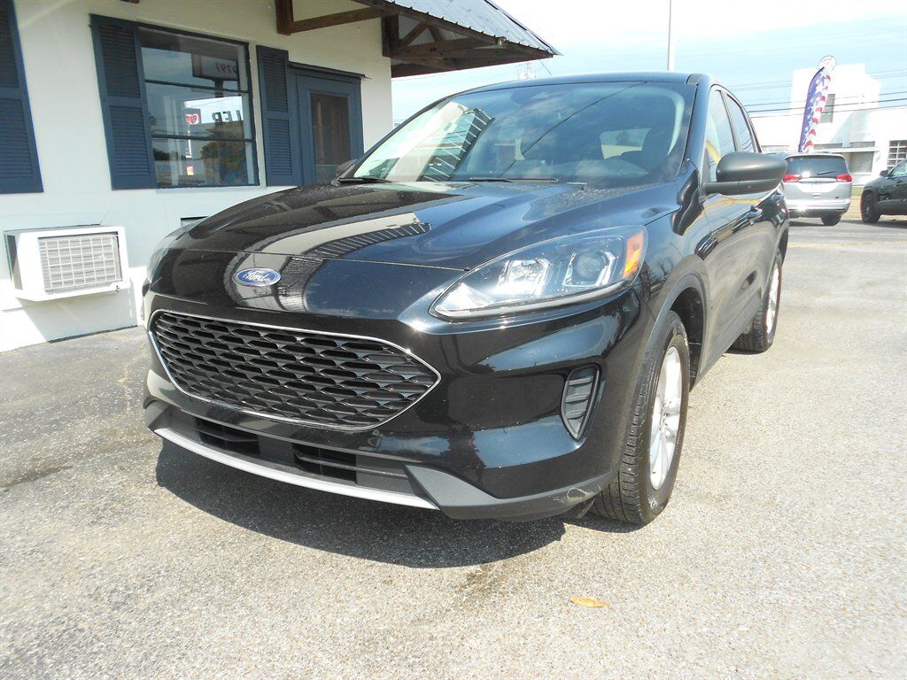 2022 FORD Escape