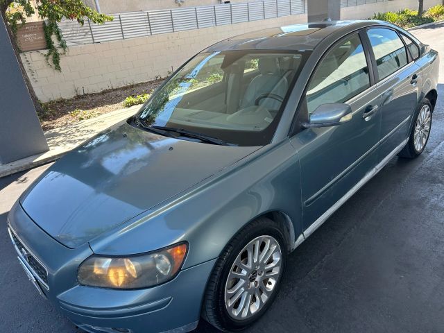 Volvo S40
