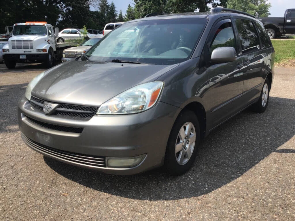 2005 TOYOTA Sienna