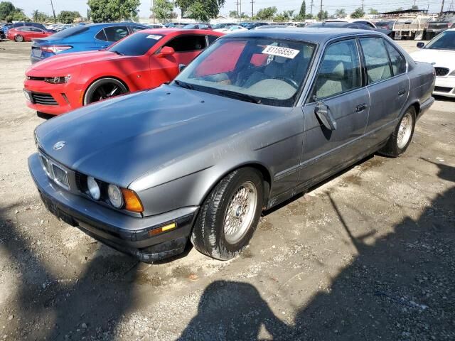 BMW 530i