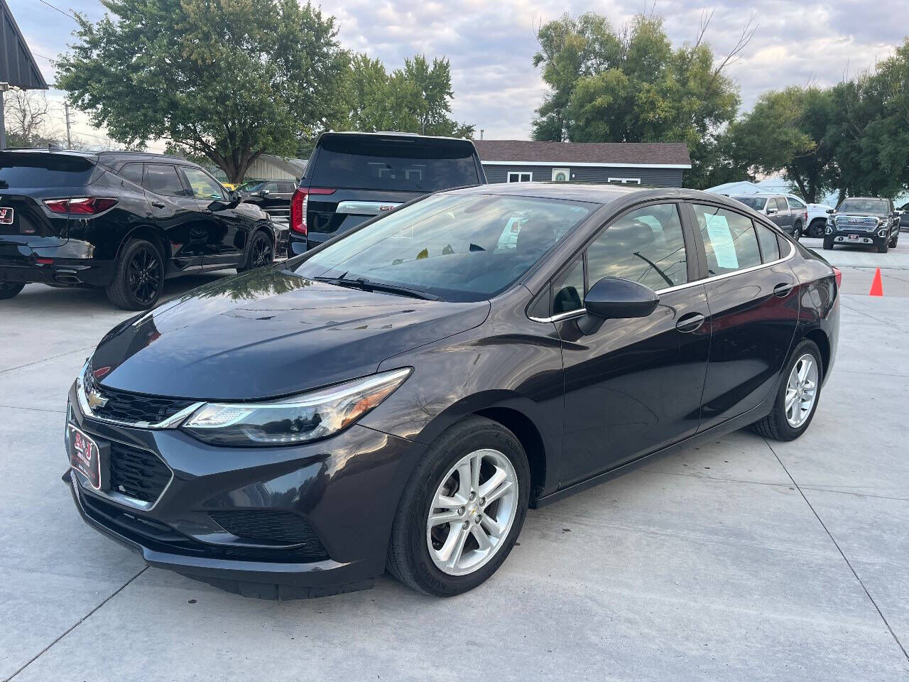 2017 CHEVROLET Cruze