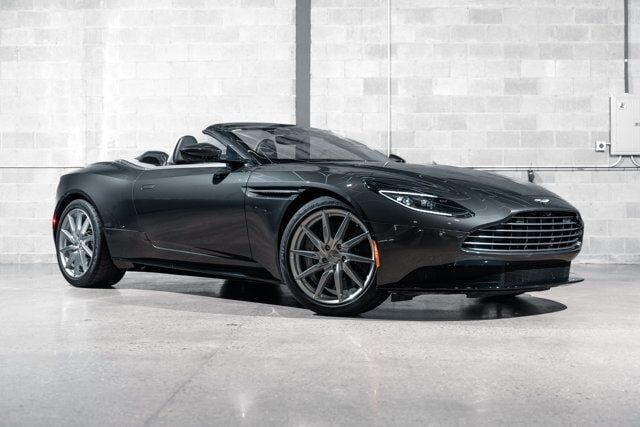 2019 ASTON MARTIN DB11