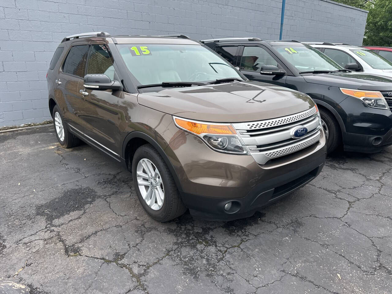2015 FORD Explorer