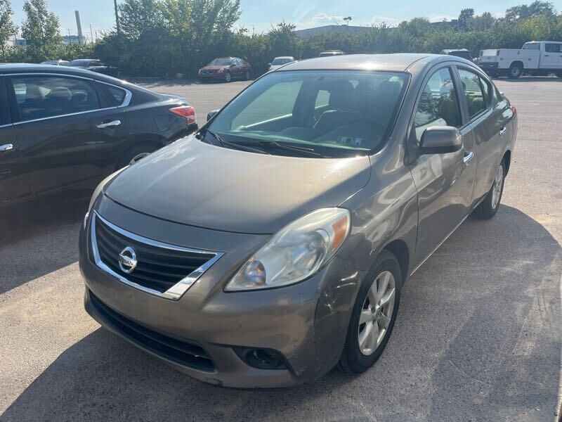 Nissan Versa