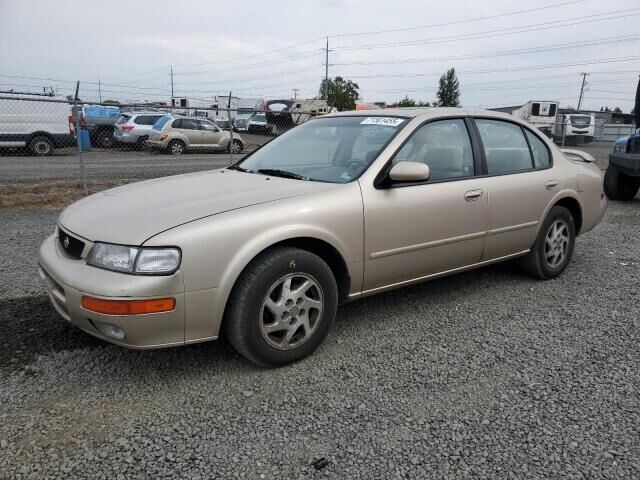 Nissan Maxima