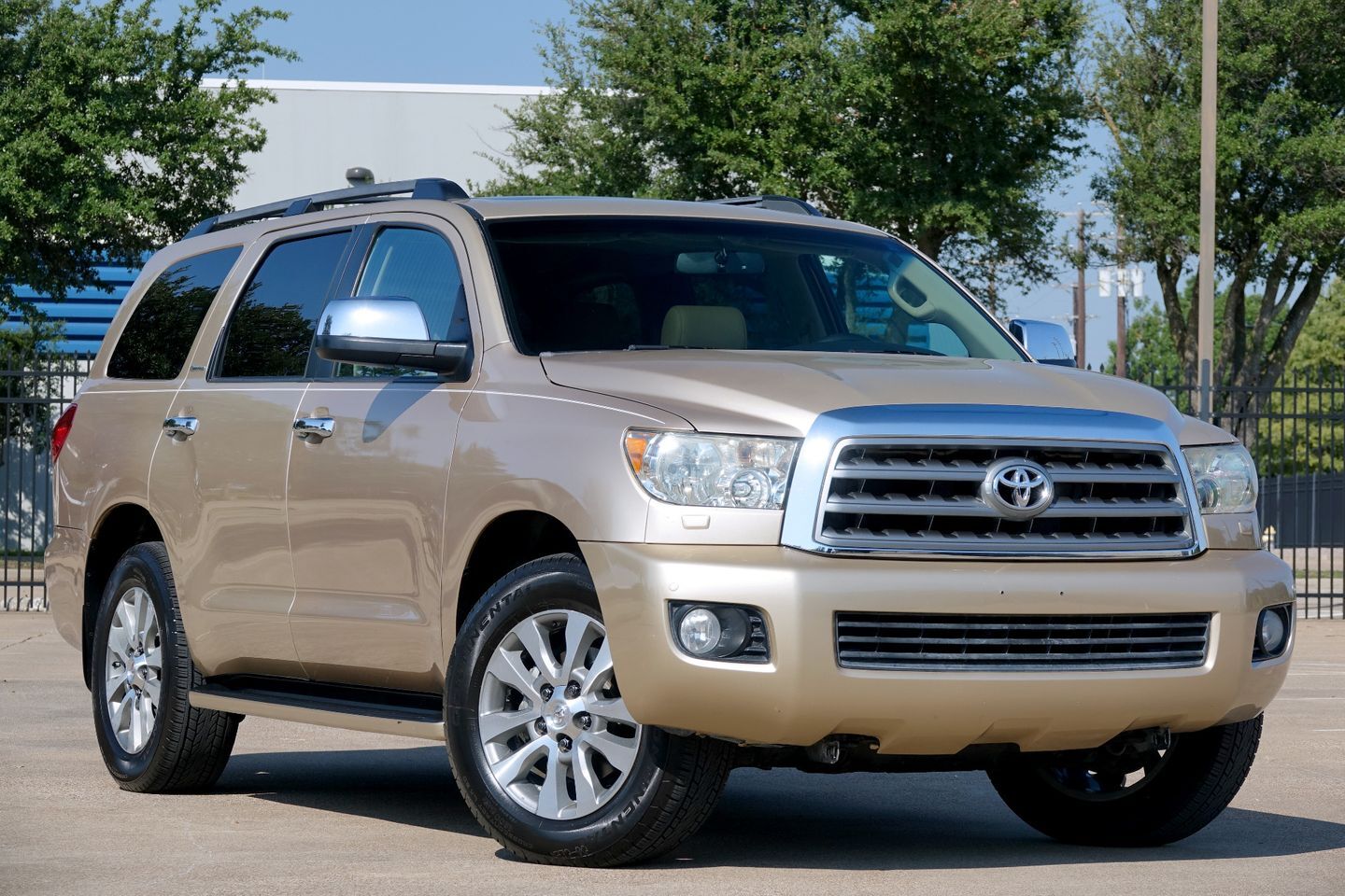Toyota Sequoia