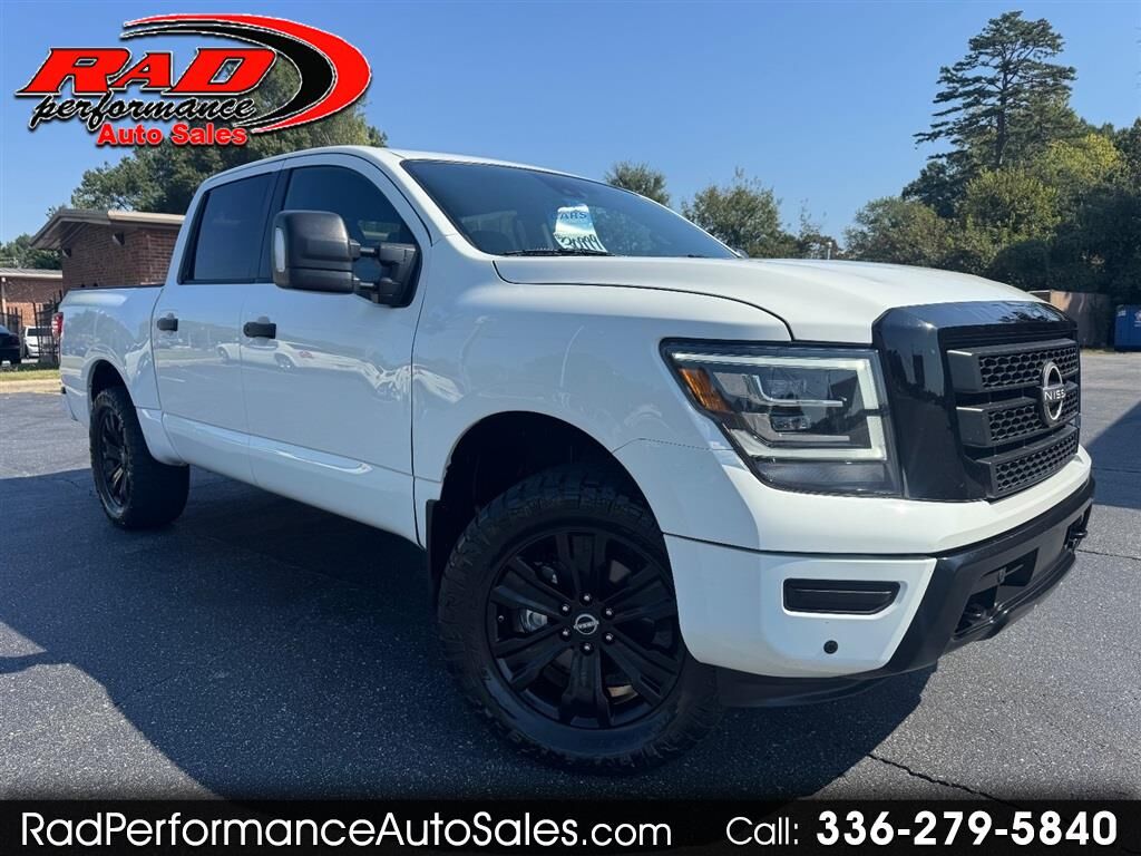 2023 NISSAN Titan