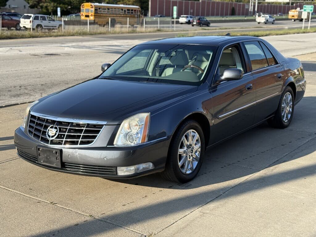 Cadillac DTS