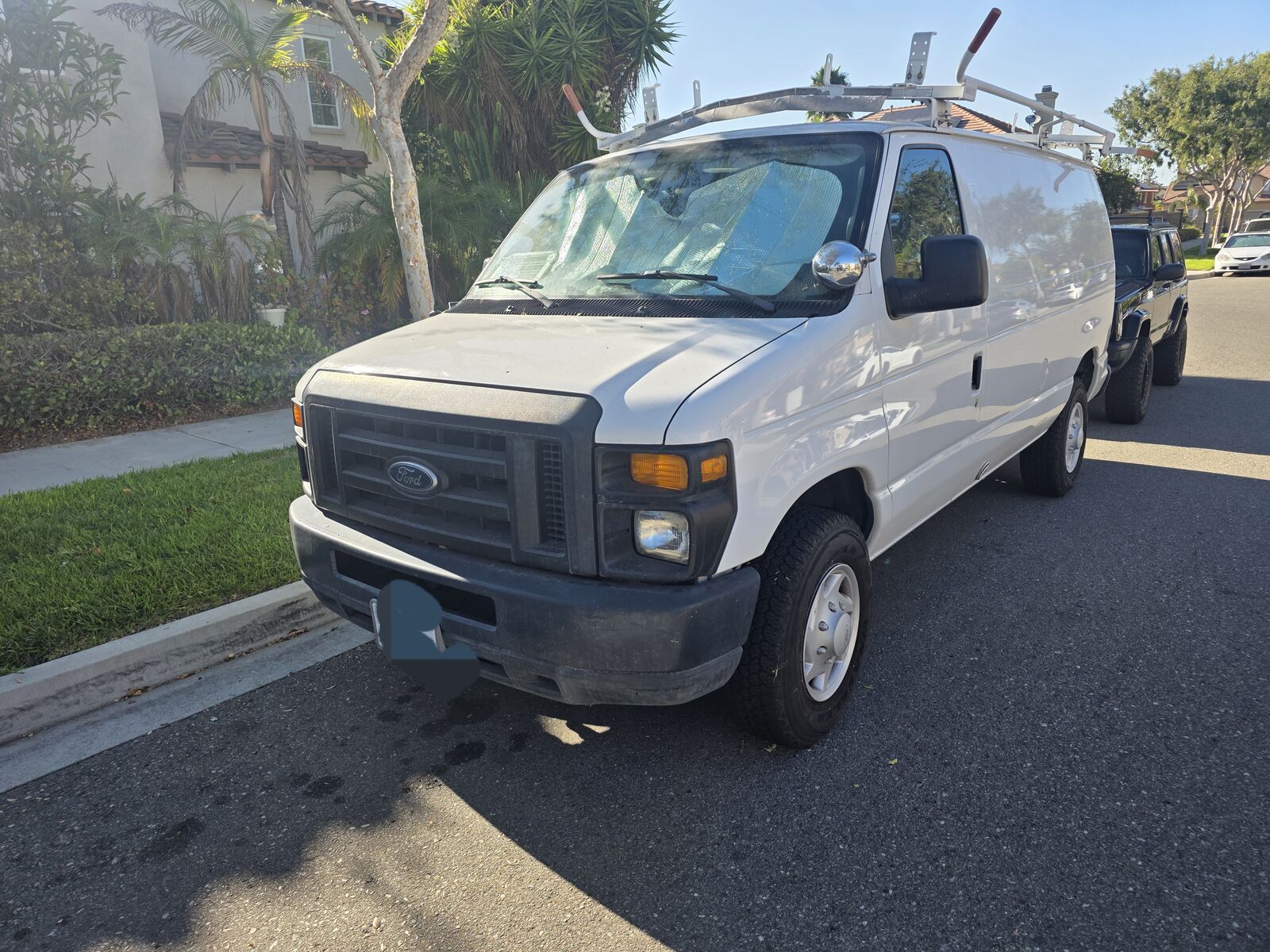 Ford E-350
