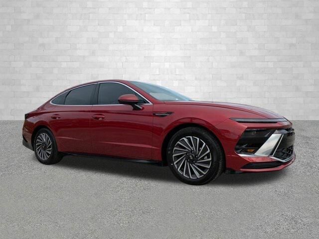 2025 HYUNDAI Sonata