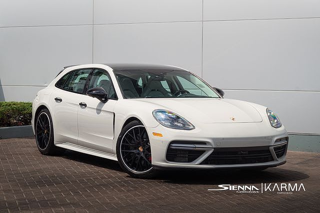 2018 PORSCHE Panamera