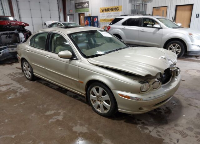 Jaguar X-Type