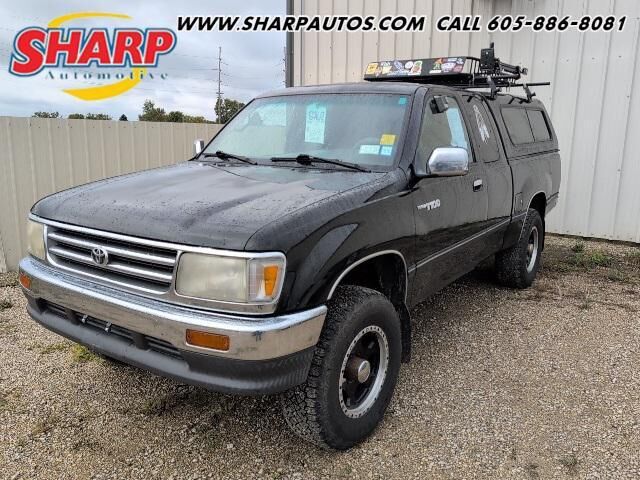Toyota T100
