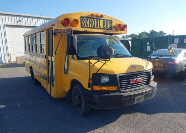 GMC Savana