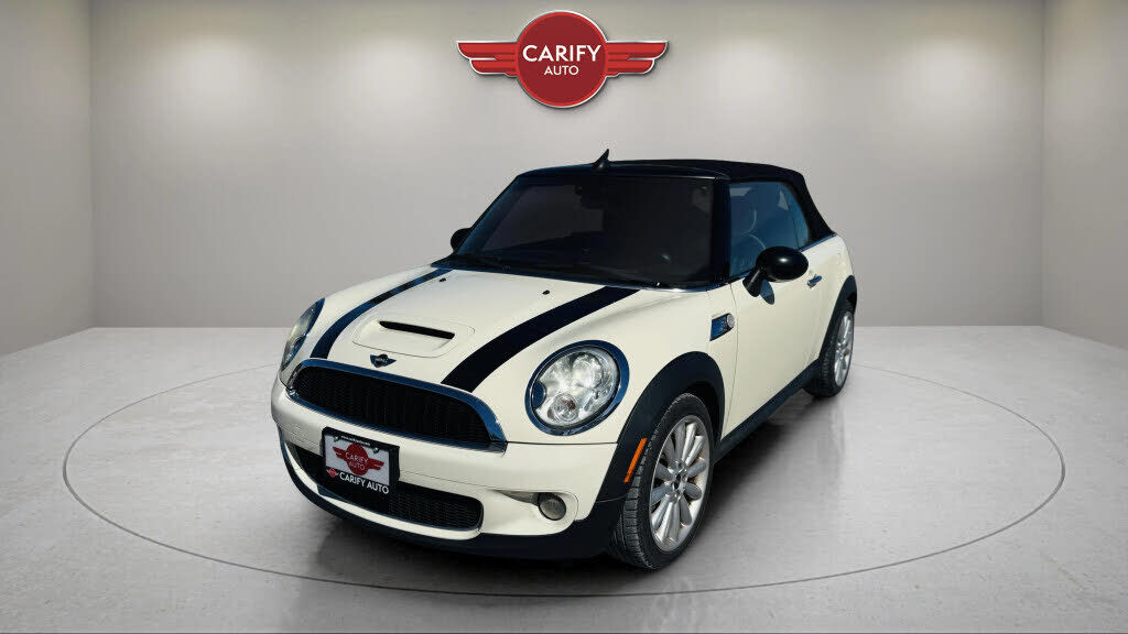 MINI Cooper Convertible