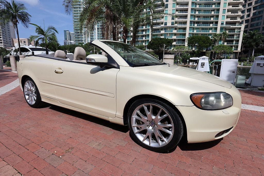Volvo C70