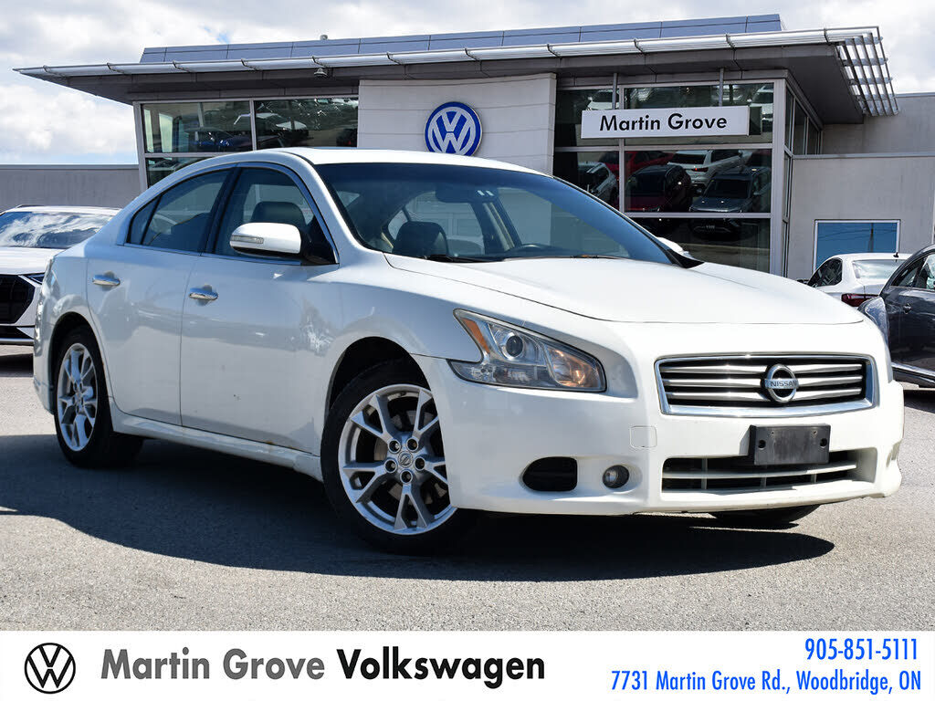 Nissan Maxima