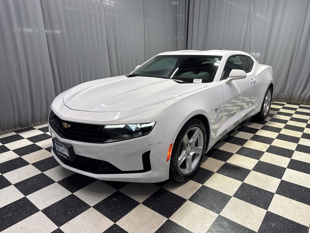 2023 CHEVROLET Camaro