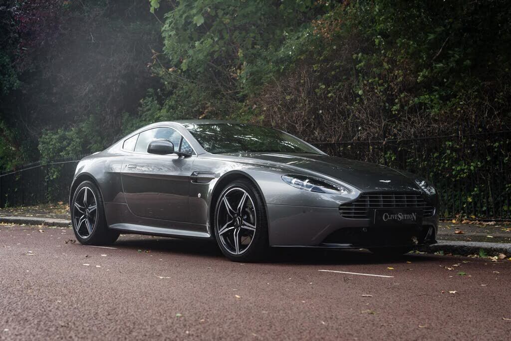 Aston Martin V8 Vantage