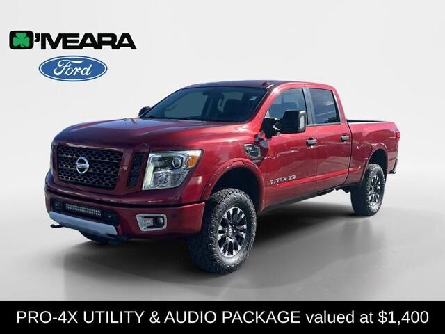 Nissan Titan