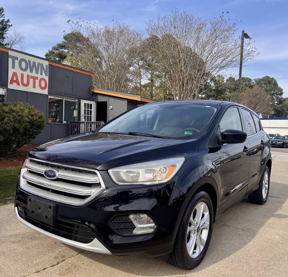 2017 FORD Escape