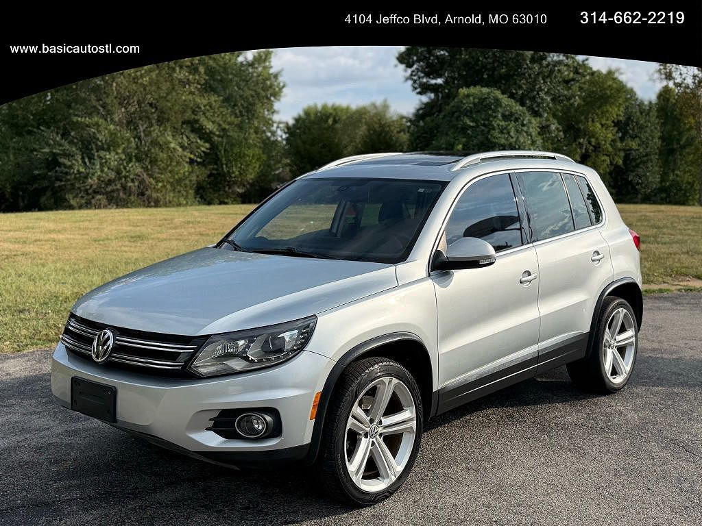 2017 VOLKSWAGEN Tiguan