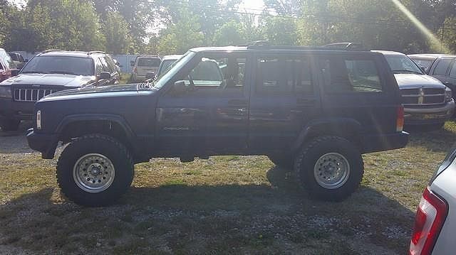 Jeep Cherokee