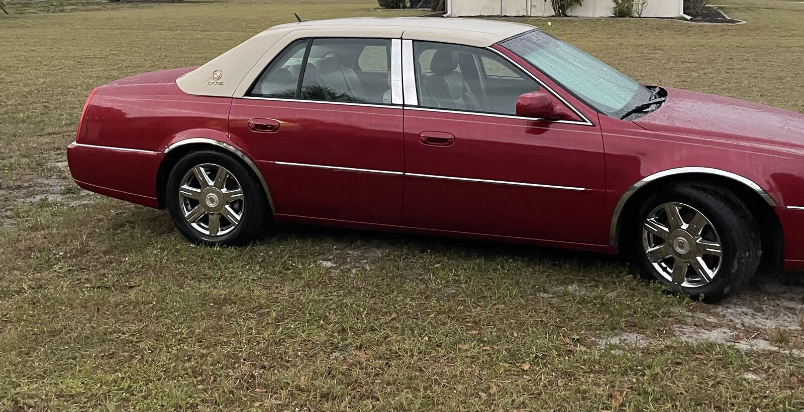 Cadillac DTS