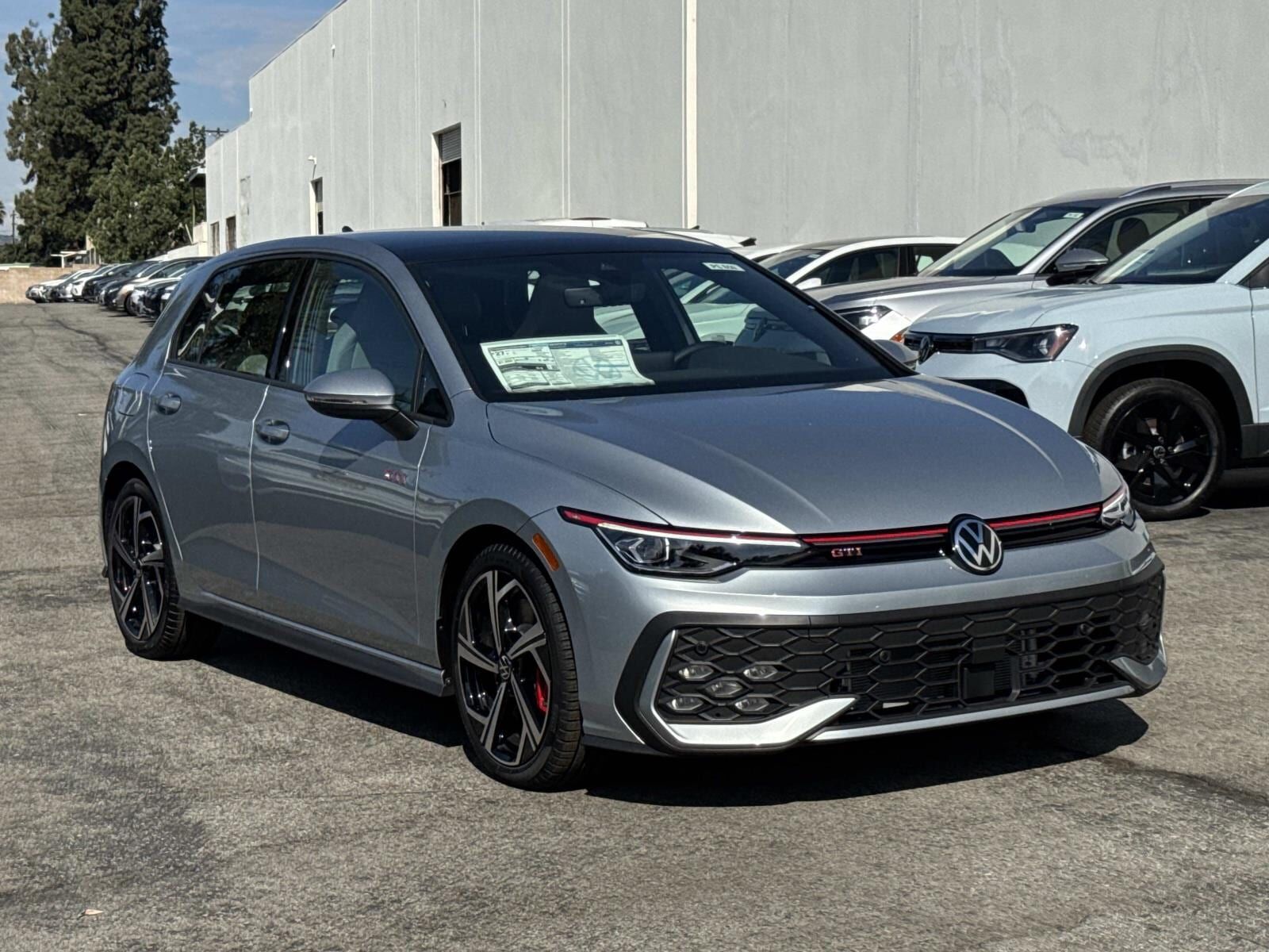 2025 VOLKSWAGEN Golf GTI