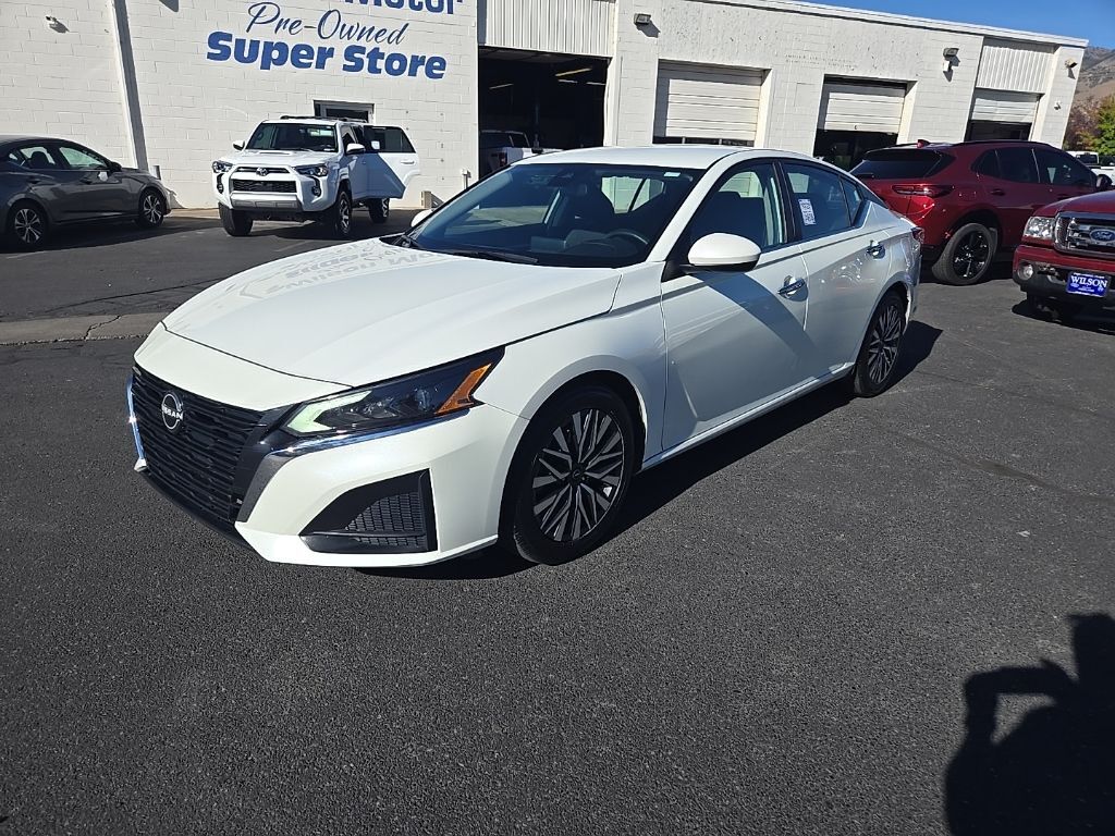 2023 NISSAN Altima