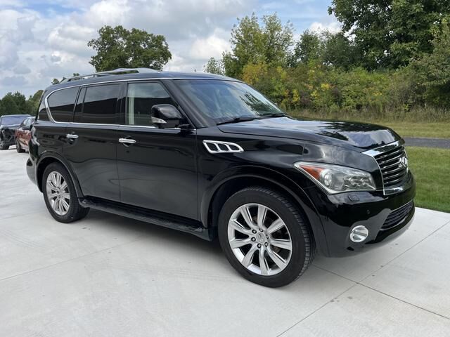 Infiniti QX56