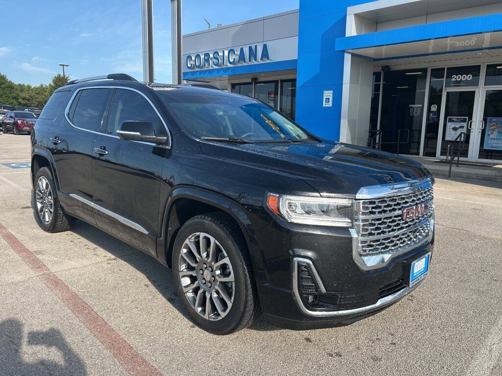 2023 GMC Acadia