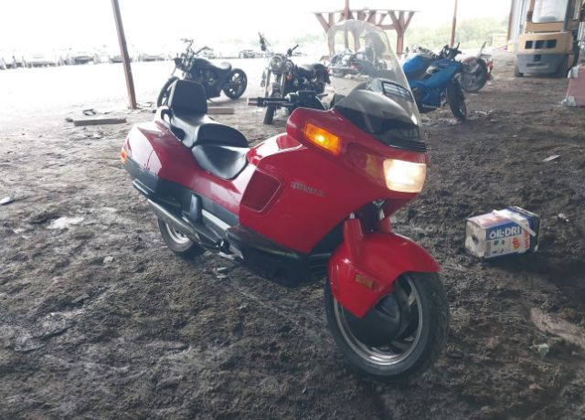 Honda PC800 (PACIFIC COAST)