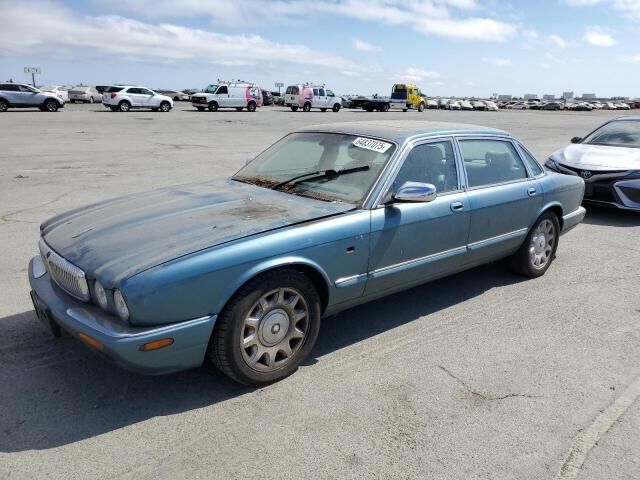 Jaguar Vanden Plas