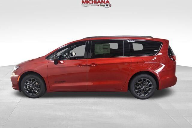 2025 CHRYSLER Pacifica