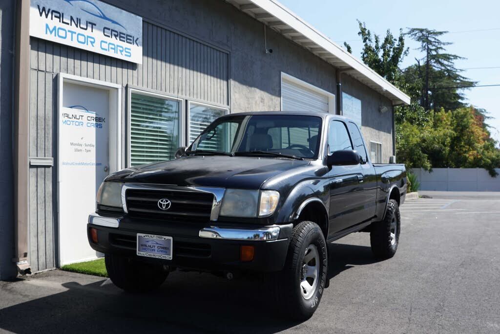 Toyota Tacoma